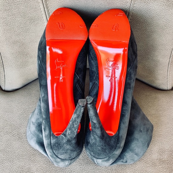 ❌SOLD❌Christian Louboutin Bianca 120 Booty Gray 40